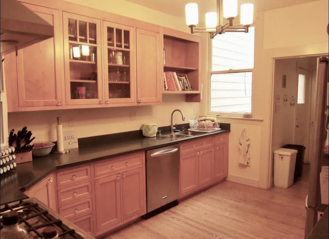 St. Carlo Acutis House - Kitchen